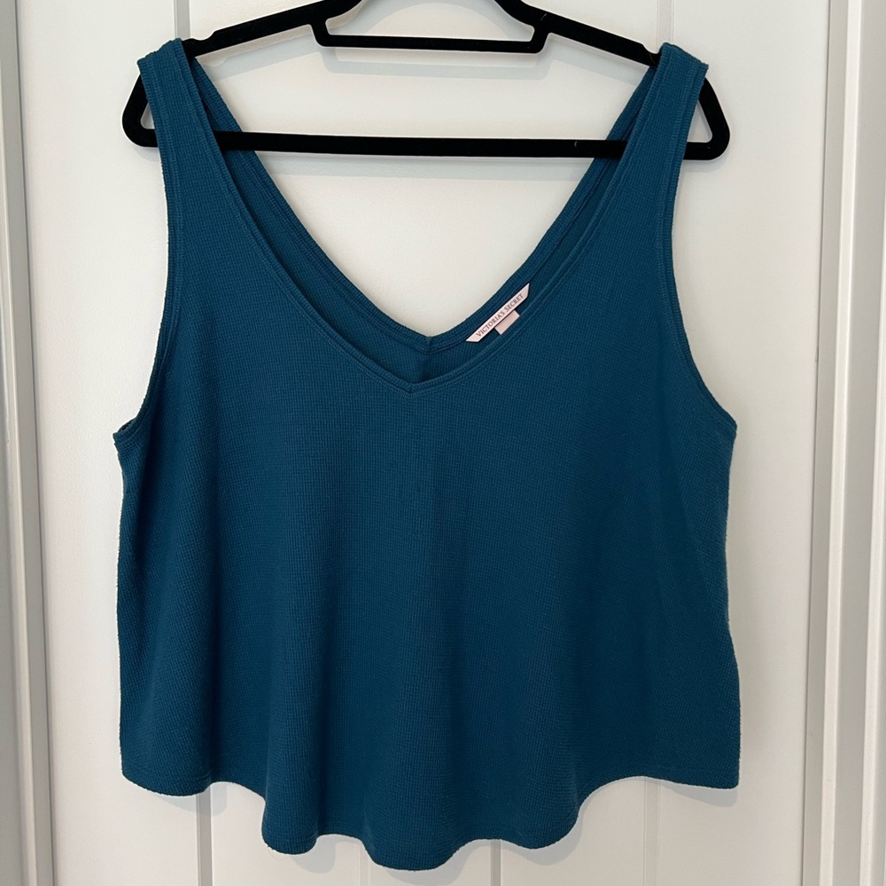 Victoria’s Secret: Teal Sleeveless Top: Size Large